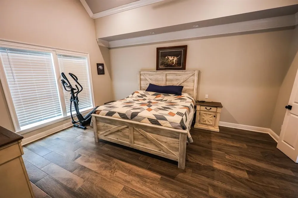 845 FM 31 De Berry, TX 75639