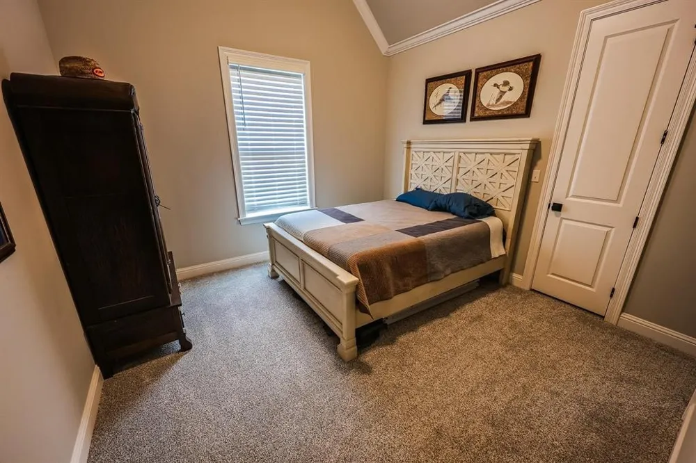 845 FM 31 De Berry, TX 75639
