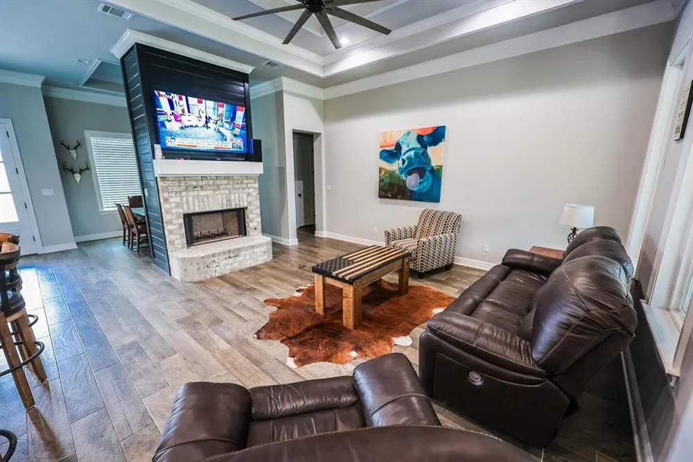 845 FM 31 De Berry, TX 75639