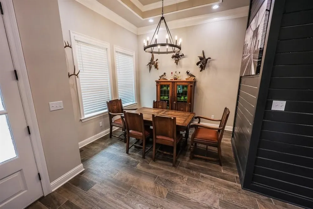 845 FM 31 De Berry, TX 75639