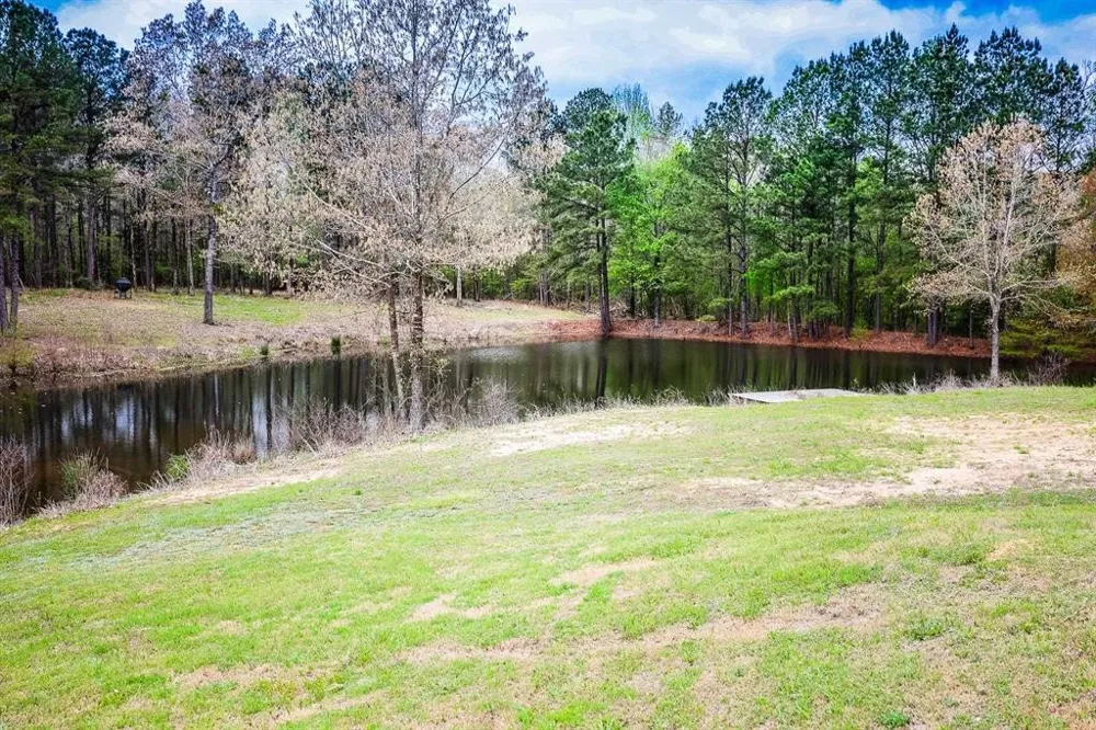 845 FM 31 De Berry, TX 75639