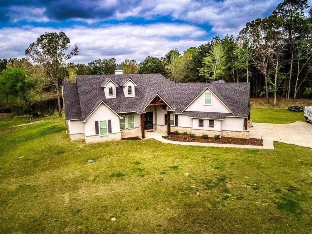845 FM 31 De Berry, TX 75639