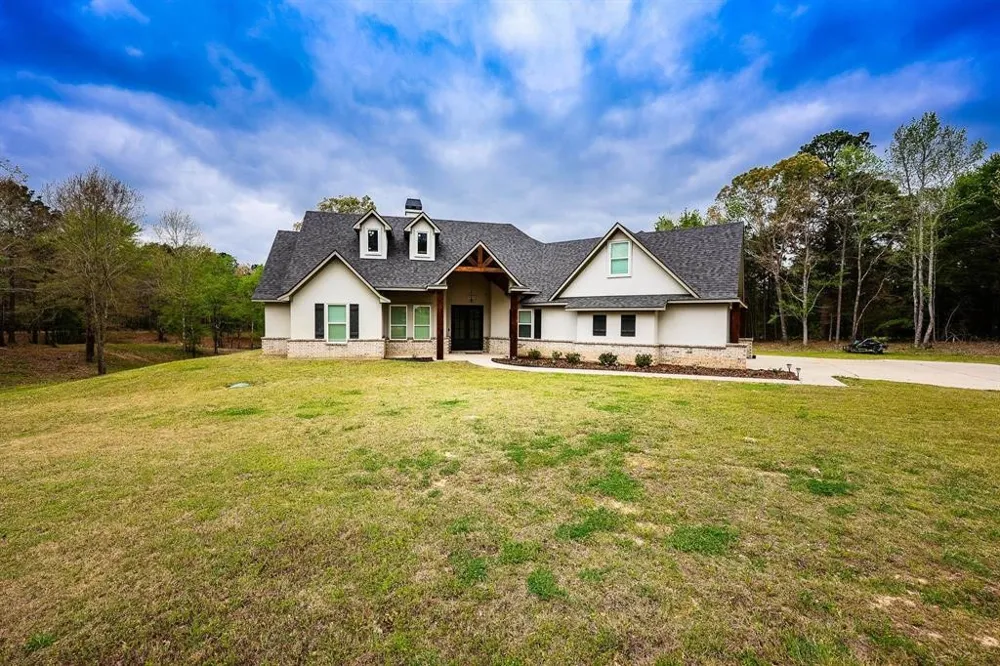 845 FM 31 De Berry, TX 75639