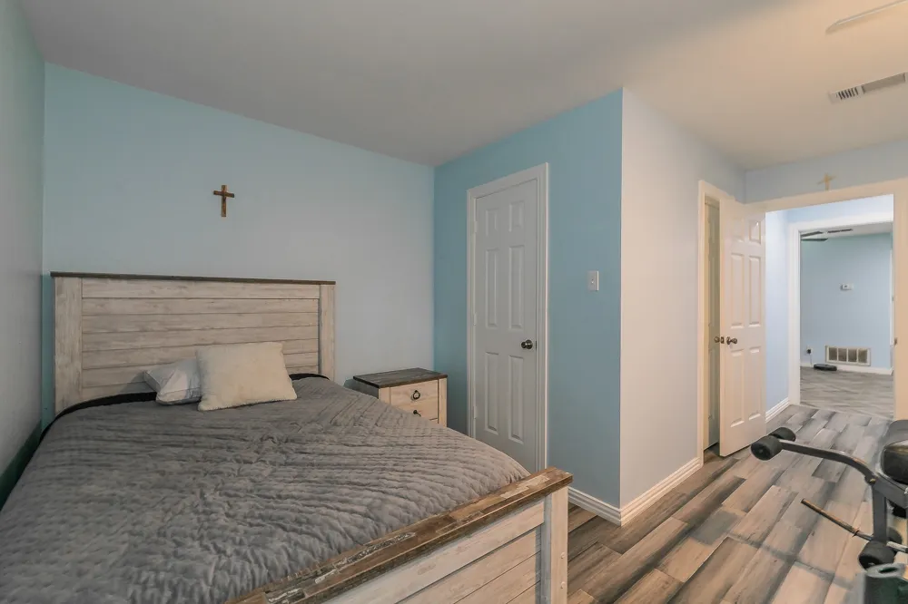 904 SHERMAN STREET Tioga, TX 76271