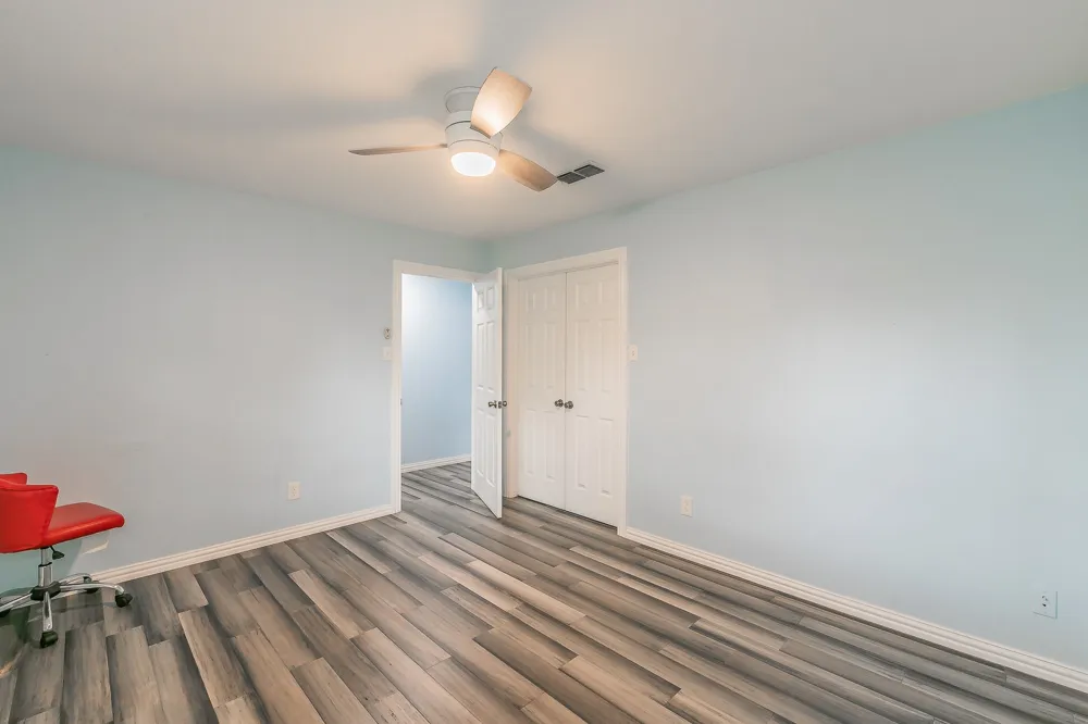 904 SHERMAN STREET Tioga, TX 76271
