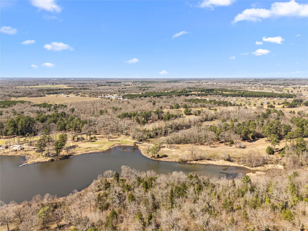 22049 Fm 1995 Lindale, TX 75771