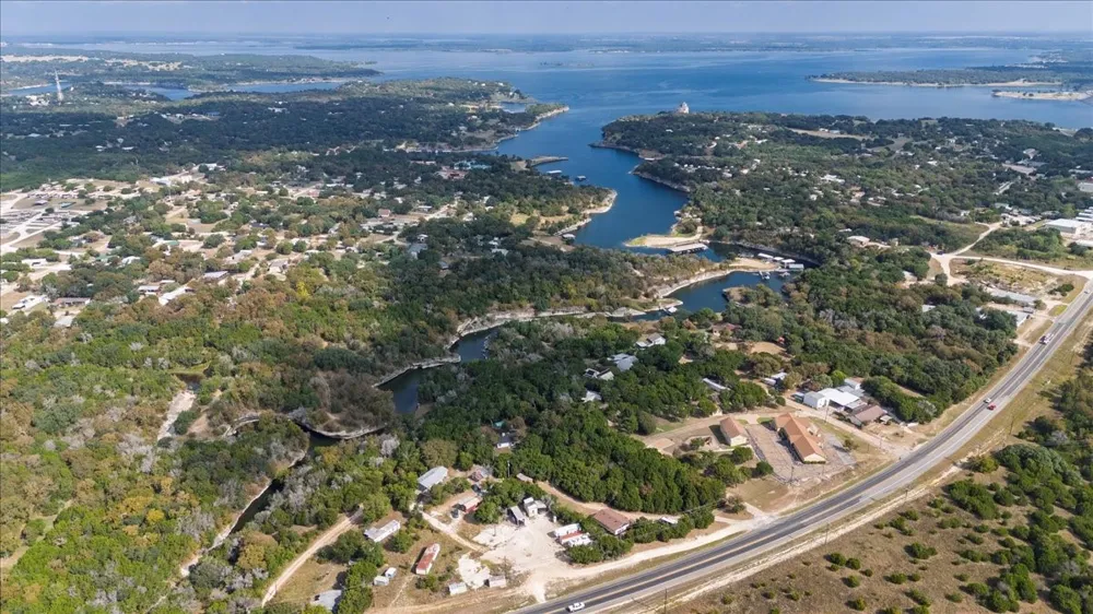 Hwy 22 Clifton, TX 76634