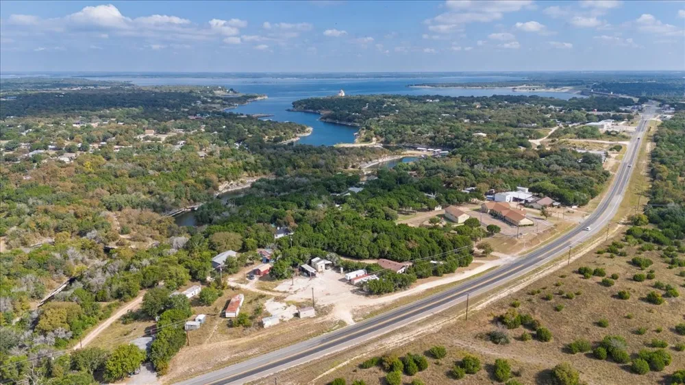 Hwy 22 Clifton, TX 76634
