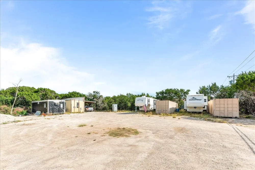 Hwy 22 Clifton, TX 76634