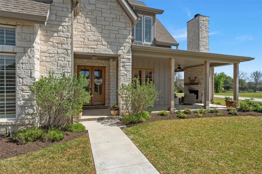 216 Wycliff Drive China Spring, TX 76633
