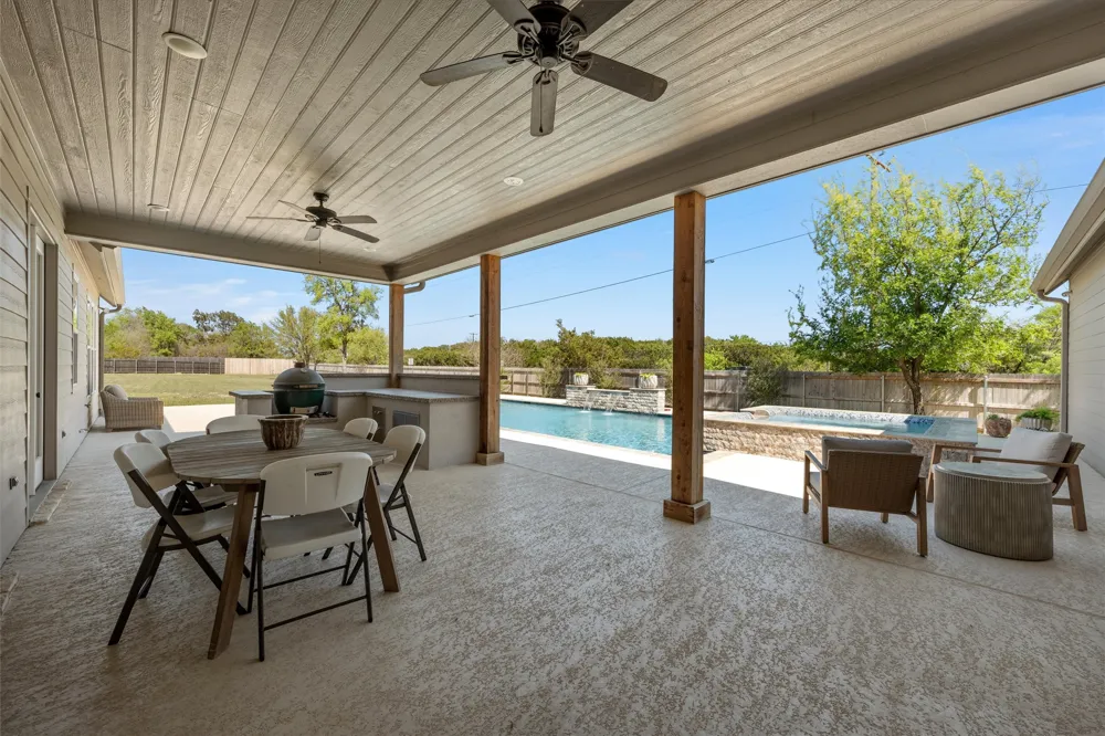 216 Wycliff Drive China Spring, TX 76633