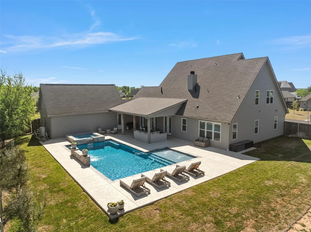 216 Wycliff Drive China Spring, TX 76633