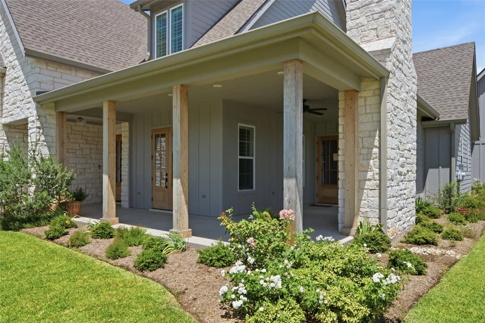 216 Wycliff Drive China Spring, TX 76633