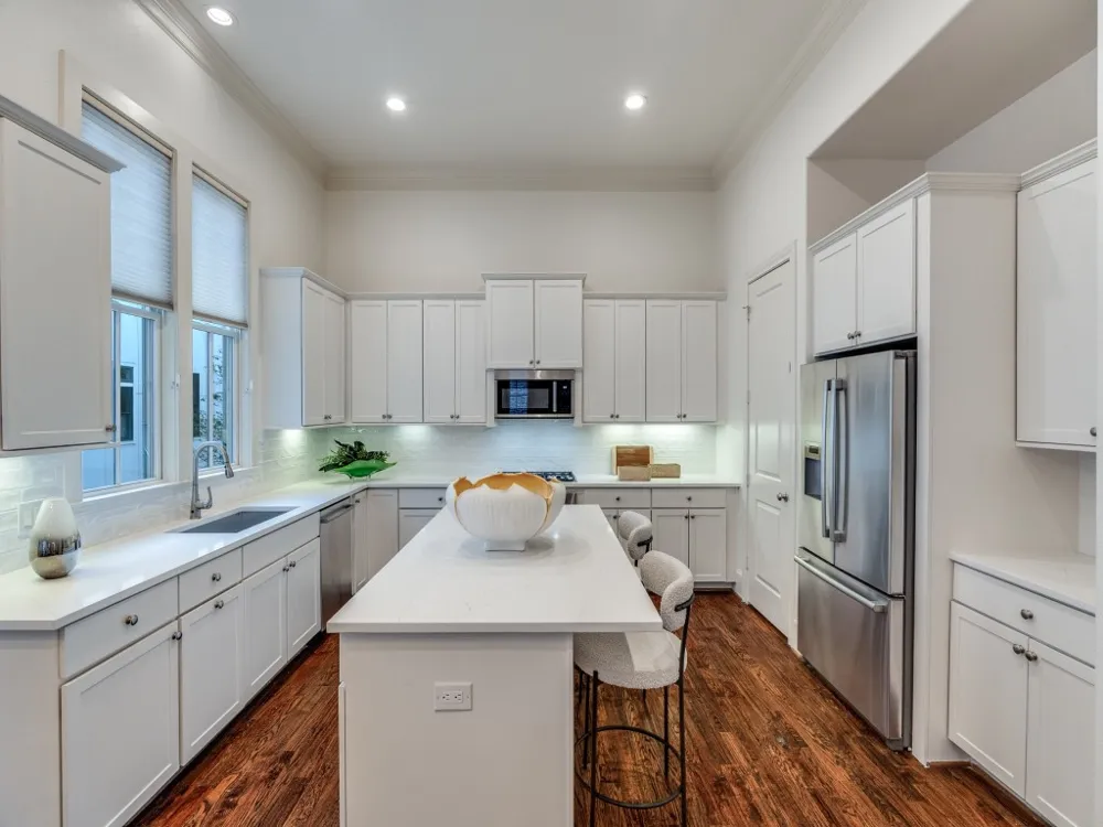 2114 Aylesport Drive Dallas, TX 75201