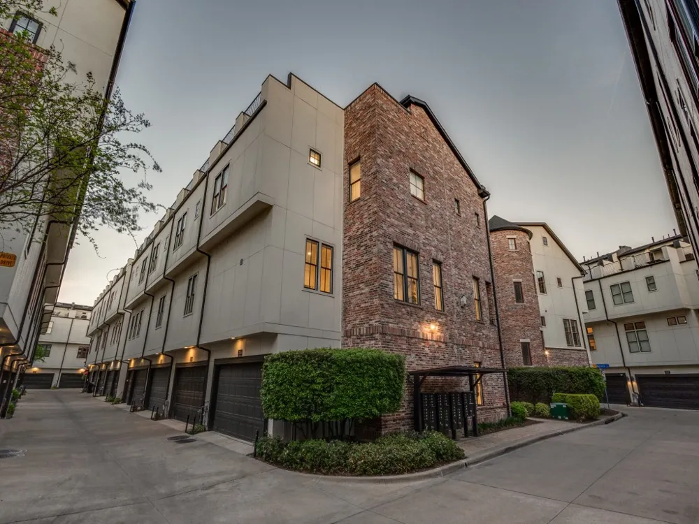 2114 Aylesport Drive Dallas, TX 75201