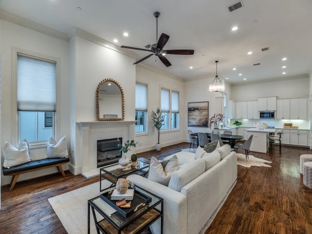 2114 Aylesport Drive Dallas, TX 75201