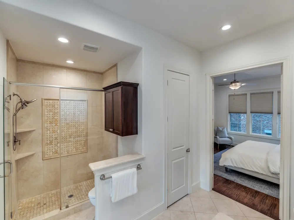 2114 Aylesport Drive Dallas, TX 75201