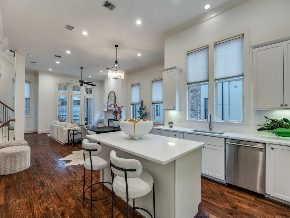 2114 Aylesport Drive Dallas, TX 75201