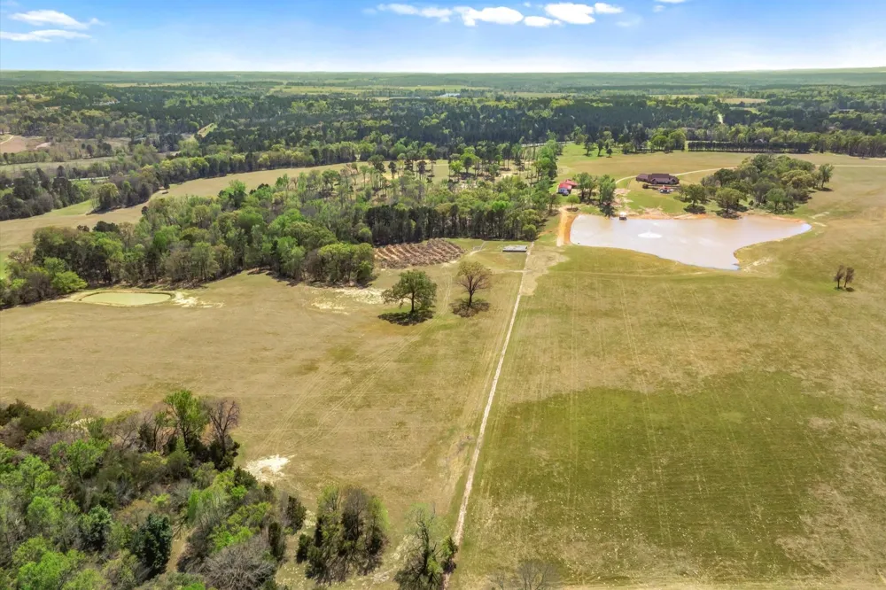 13006 FM 757 Winona, TX 75792