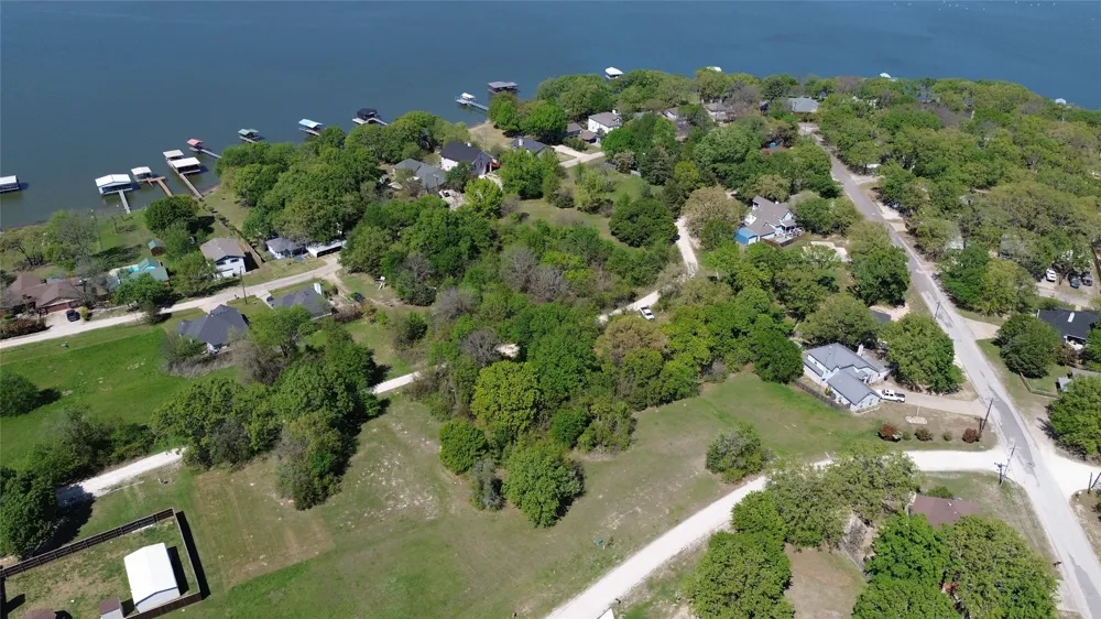 721 Hillside Drive West Tawakoni, TX 75474