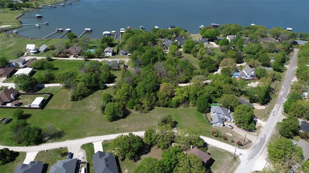 721 Hillside Drive West Tawakoni, TX 75474