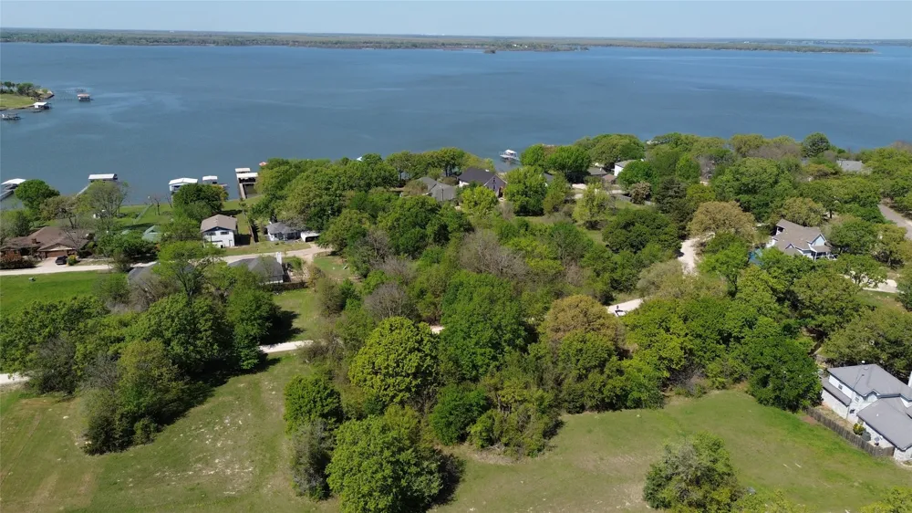 717 Hillside Drive West Tawakoni, TX 75474