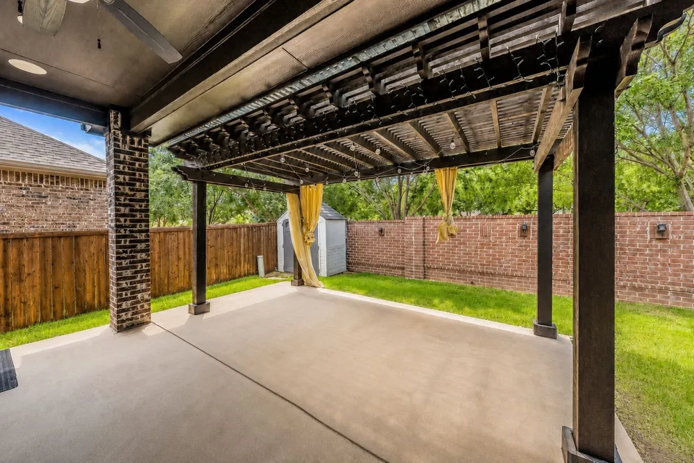 2603 San Jacinto Drive Euless, TX 76039