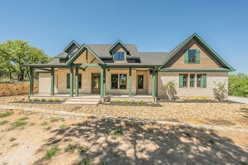 114 Ridgeline Chico, TX 76431