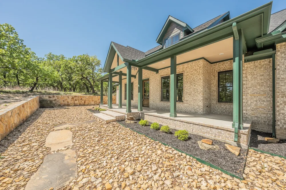 114 Ridgeline Chico, TX 76431