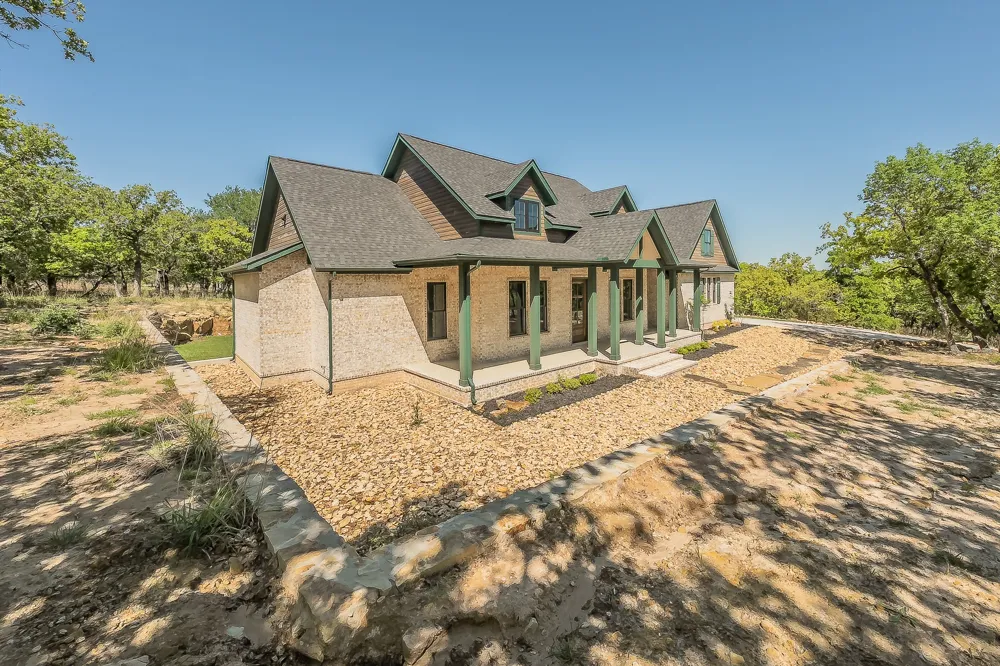 114 Ridgeline Chico, TX 76431