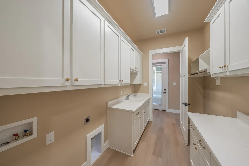 114 Ridgeline Chico, TX 76431