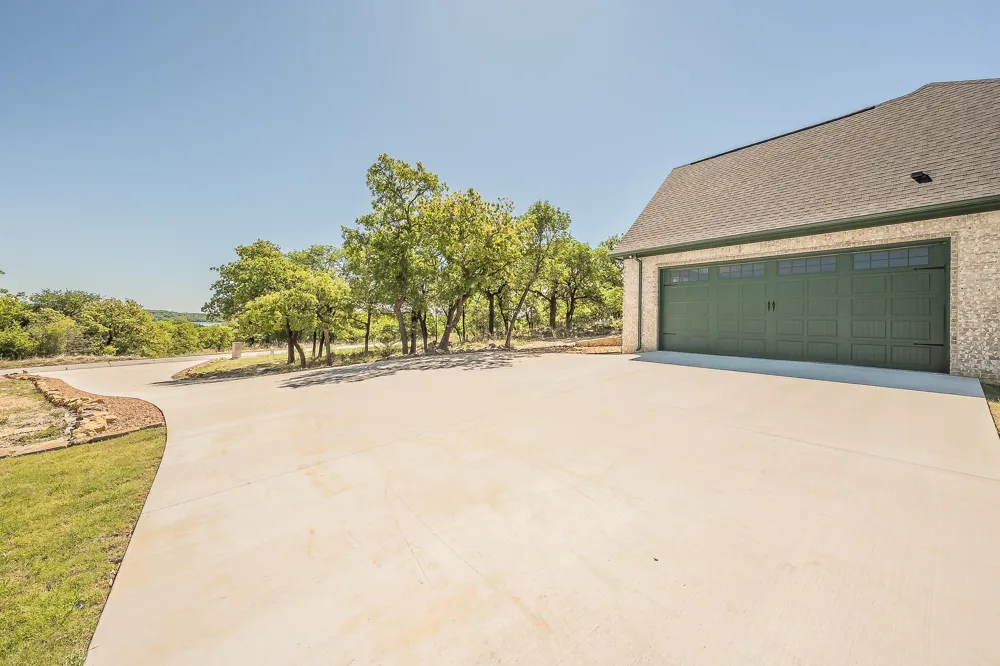 114 Ridgeline Chico, TX 76431