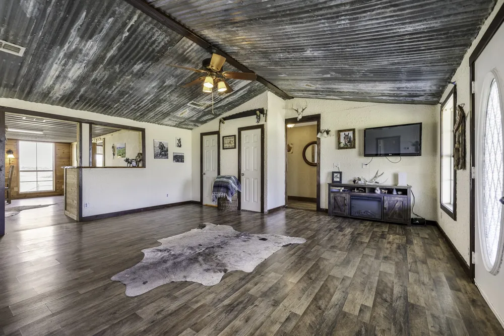 951 County Road 347 Dublin, TX 76446