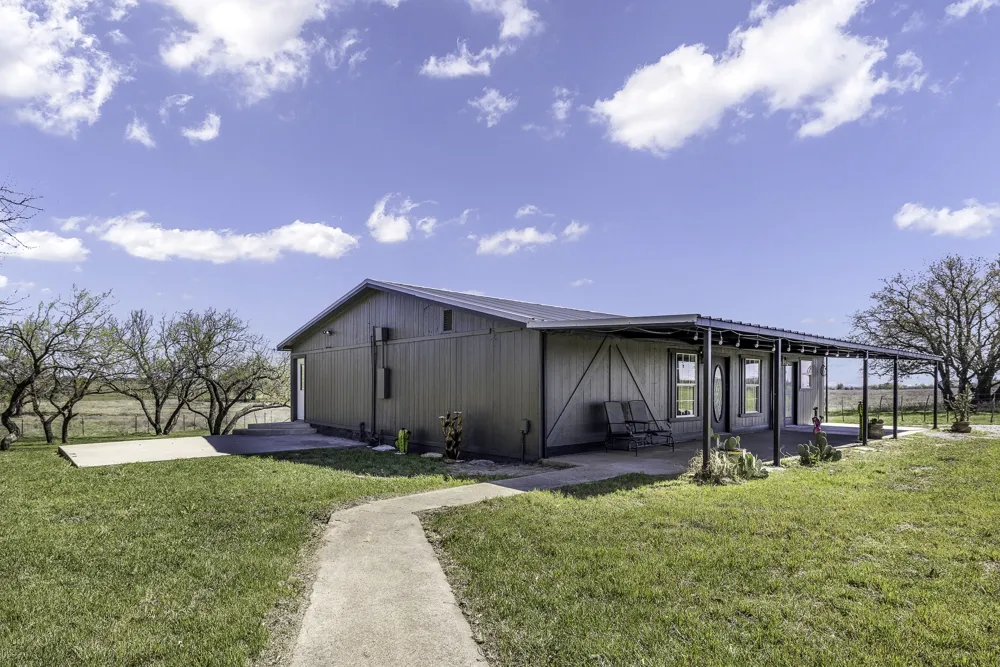 951 County Road 347 Dublin, TX 76446