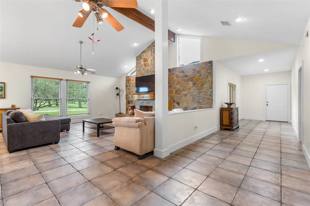 104 Private Road 4757 Rhome, TX 76078