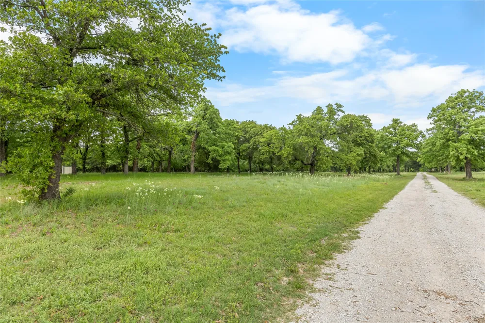 104 Private Road 4757 Rhome, TX 76078