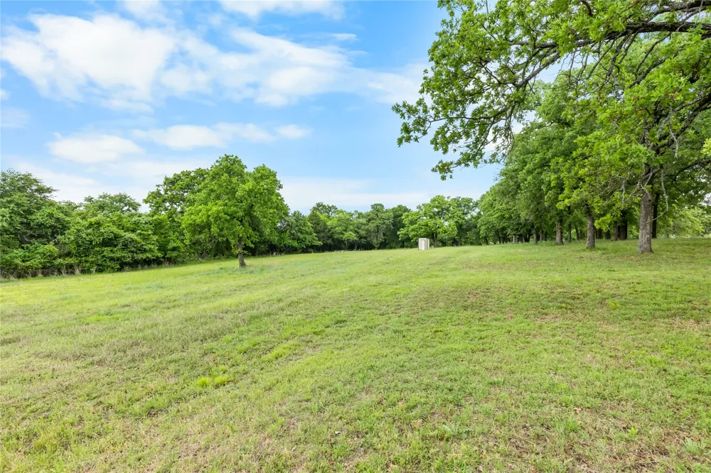 104 Private Road 4757 Rhome, TX 76078