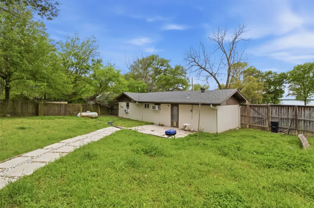 7408 Scenic Drive Lone Oak, TX 75453