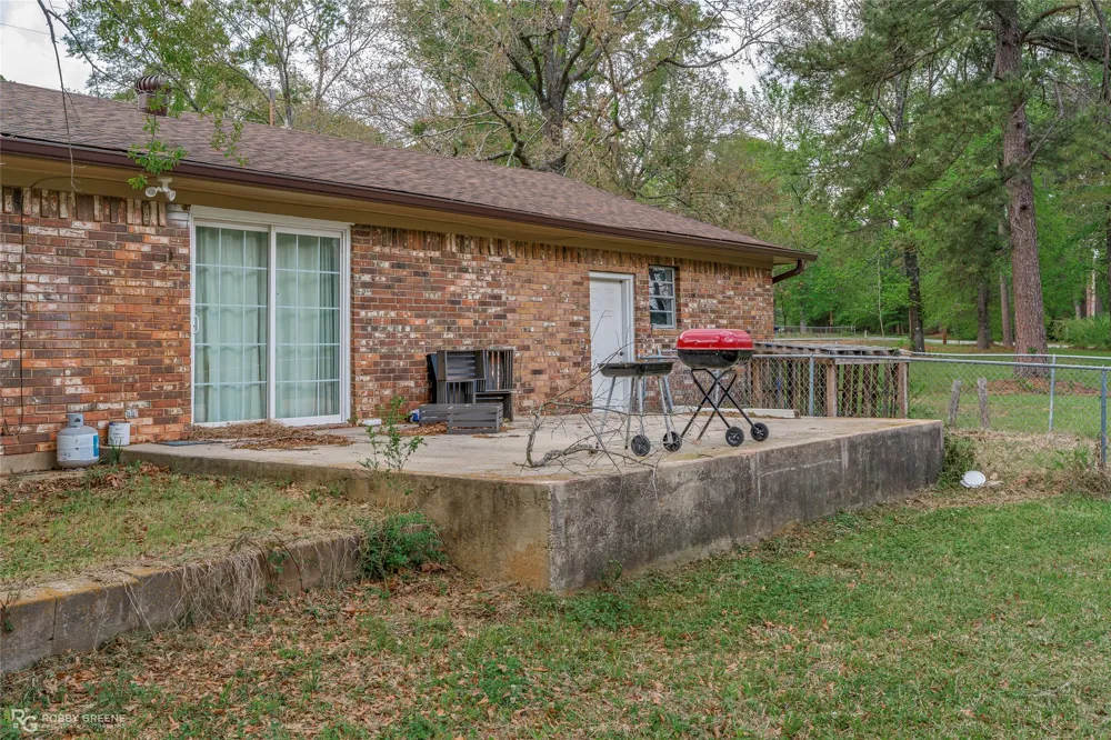 113 Cypress Lake Circle Benton, LA 71006