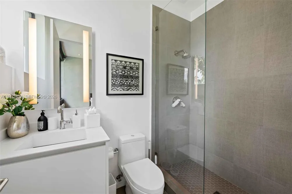121 2nd Dilido Ter. Share A Miami Beach, FL 33139