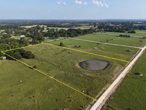 29 COUNTY ROAD 463