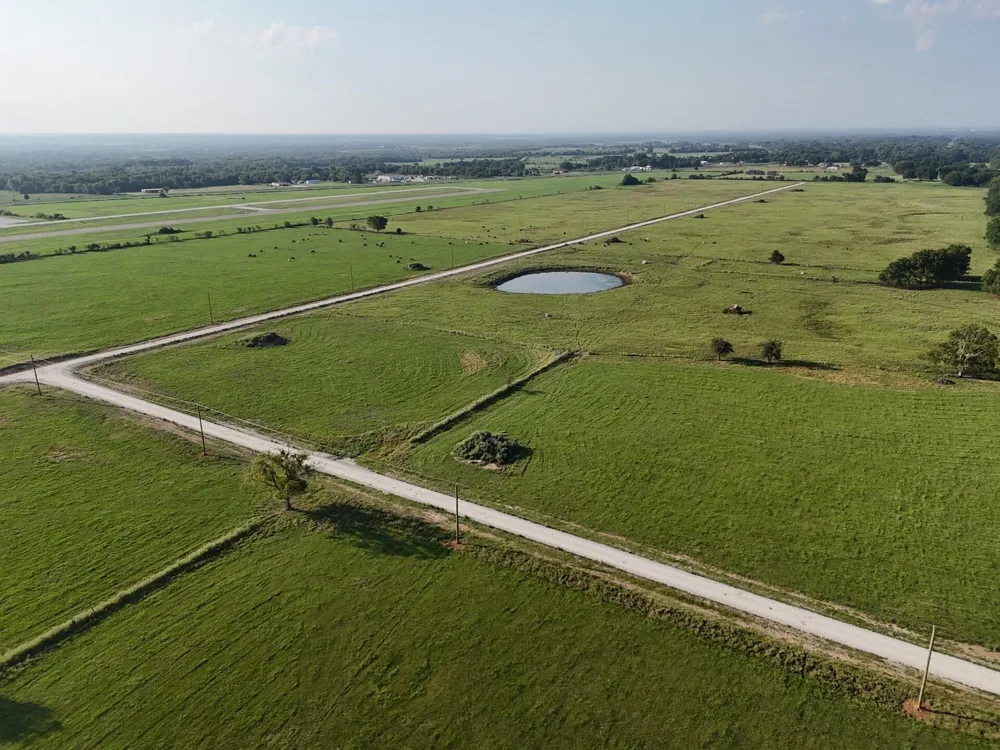 29 COUNTY ROAD 463 Mexia, TX 76667