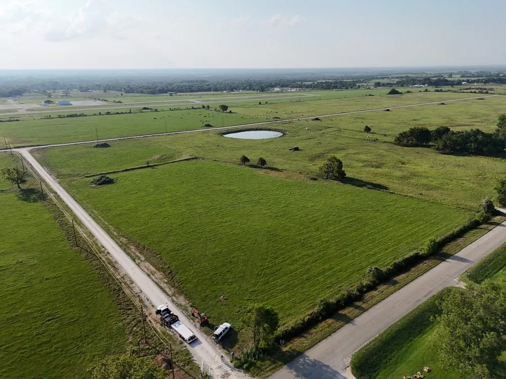 29 COUNTY ROAD 463 Mexia, TX 76667