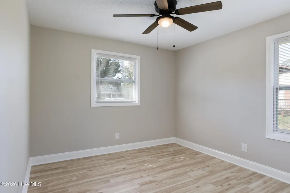 1002 Able Street Elizabethtown, NC 28337