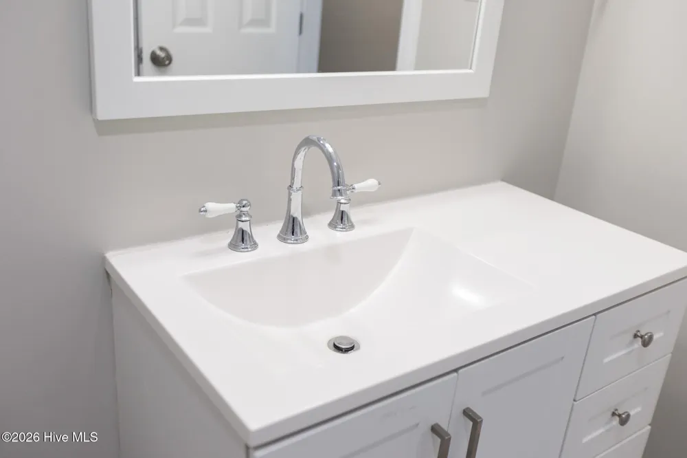 1002 Able Street Elizabethtown, NC 28337