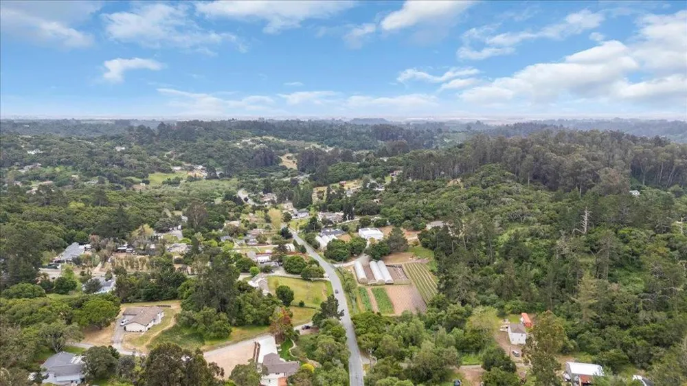 7183 Tustin Road Salinas, CA 93907