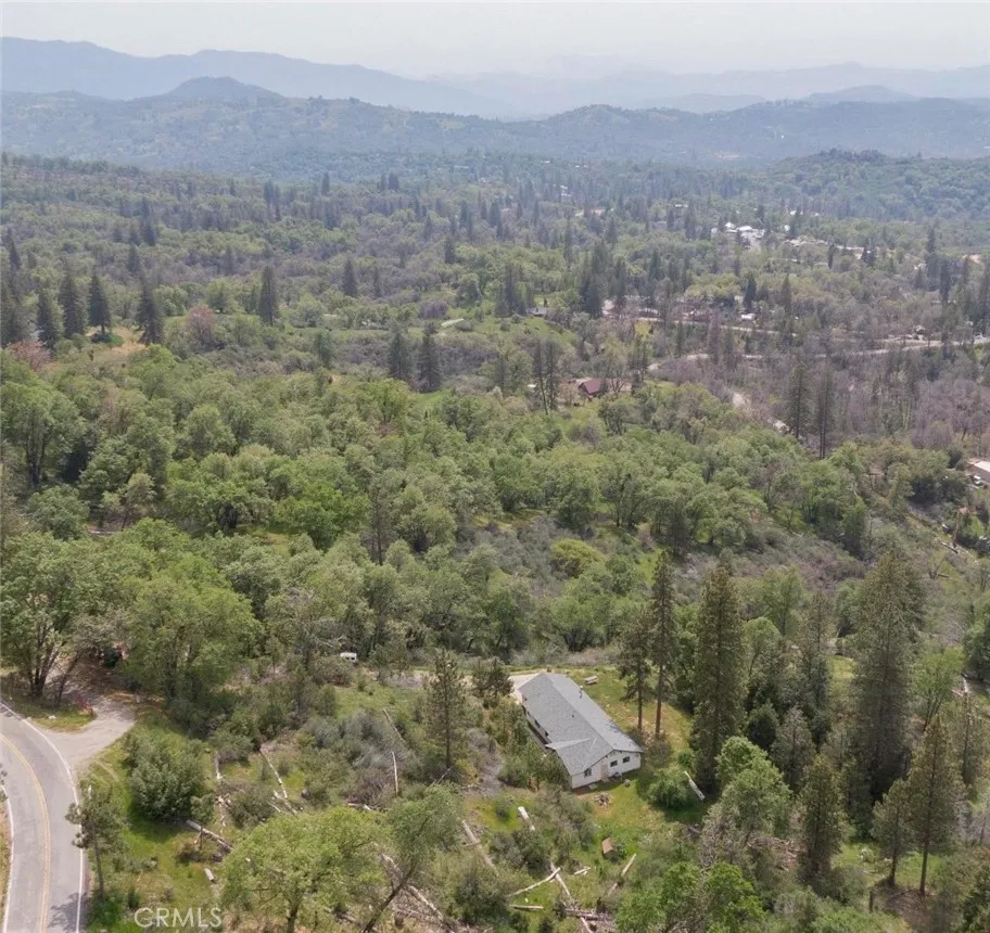 52865 Highway 245 Miramonte, CA 93641
