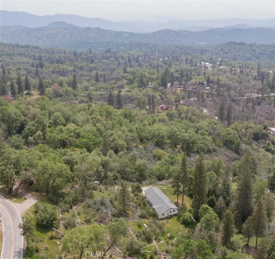 52865 Highway 245 Miramonte, CA 93641