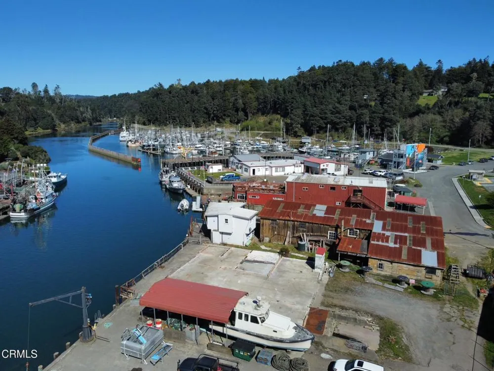 19290 S Harbor Drive Fort Bragg, CA 95437