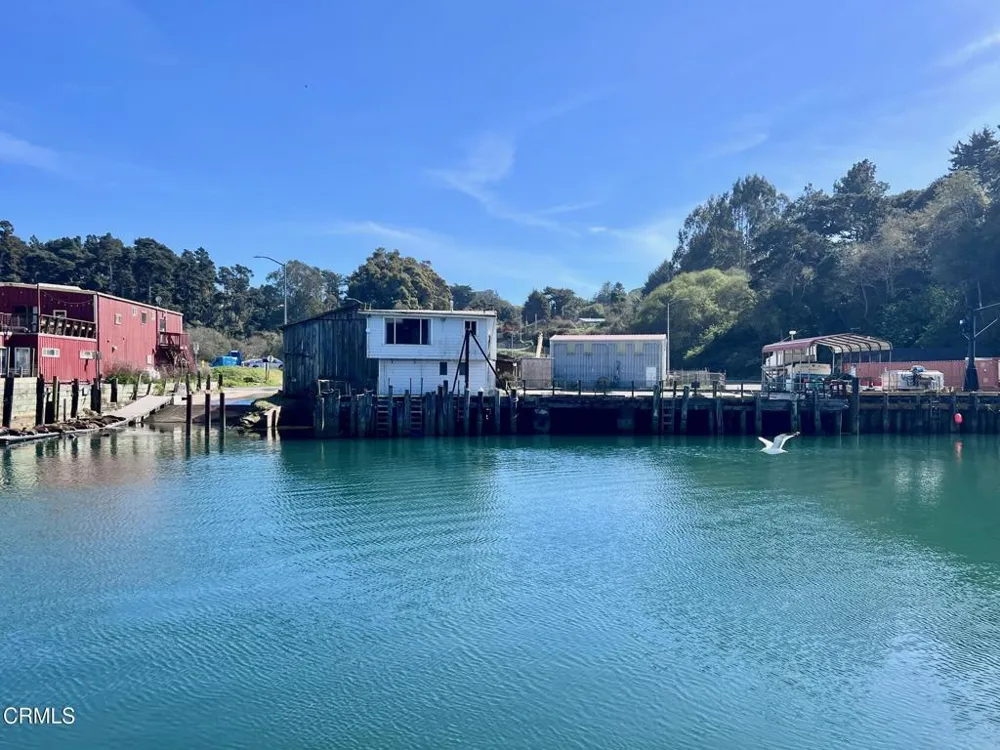 19290 S Harbor Drive Fort Bragg, CA 95437